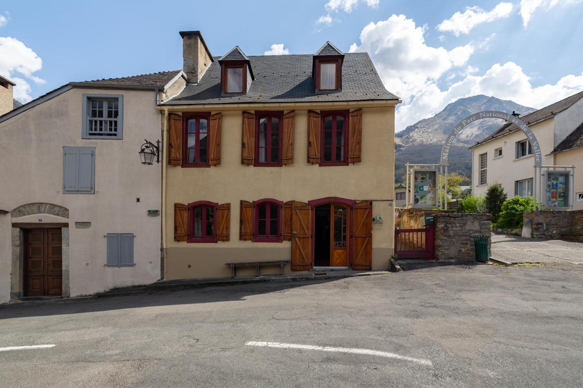 La Petite Maison Des Montagnes Luz-Saint-Sauveur Exteriér fotografie