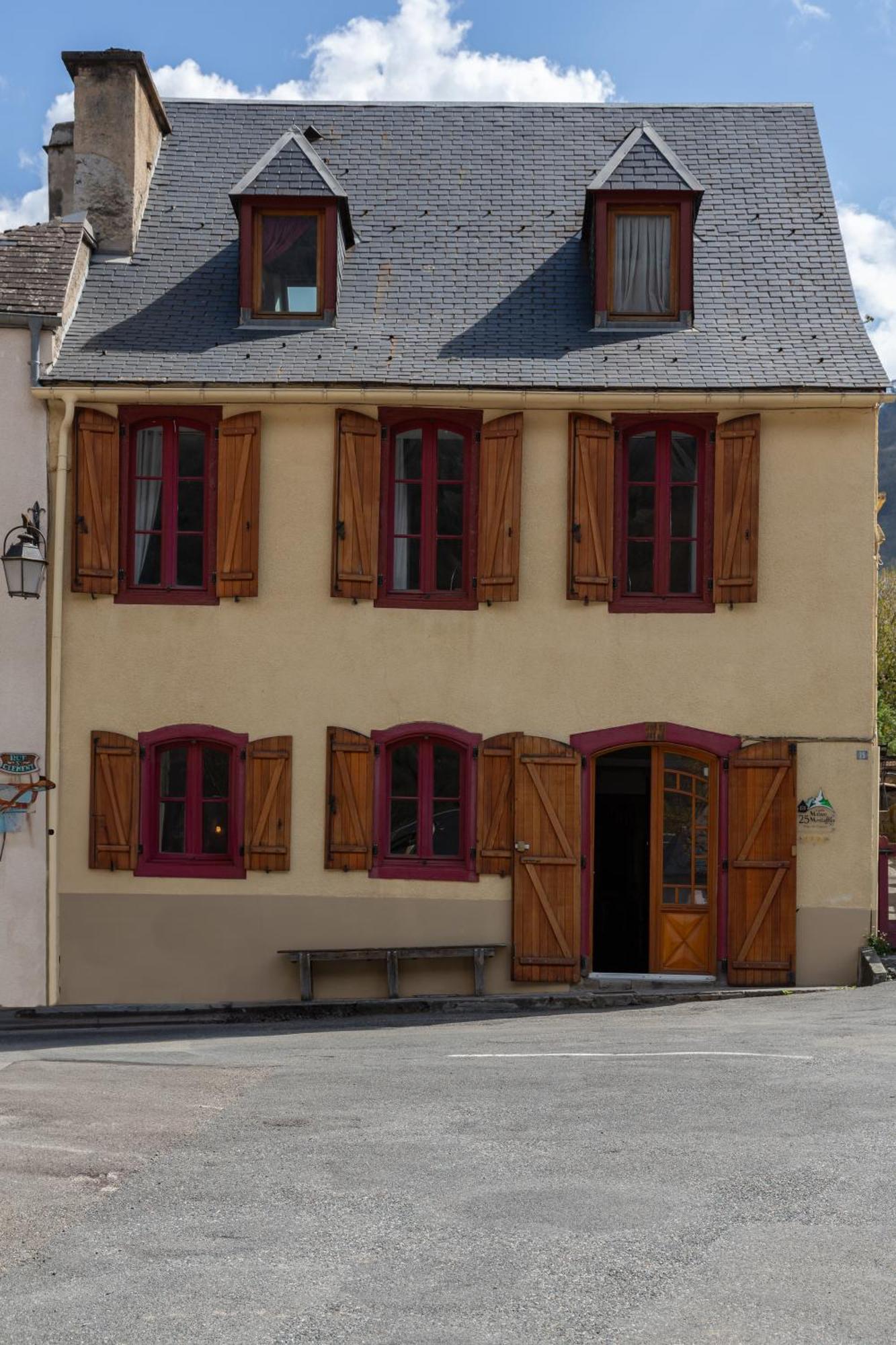 La Petite Maison Des Montagnes Luz-Saint-Sauveur Exteriér fotografie